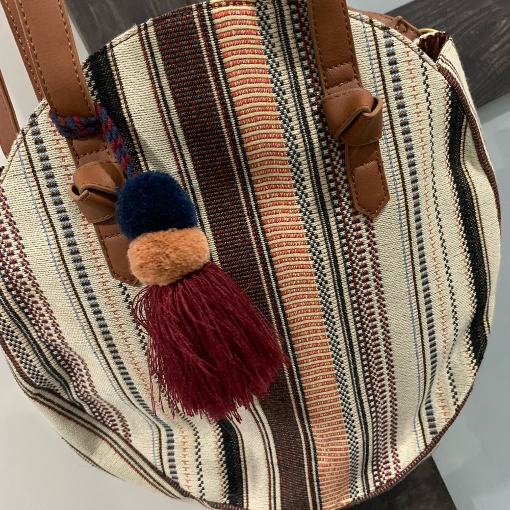 HOBO Bag - Picture 3 of 3